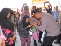 Baksos Presisi Sambut Ramadhan, Polresta Bandar Lampung Gandeng Mahasiswa-OKP Bagikan Ratusan Paket Sembako