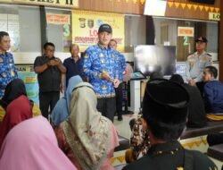 Bupati Novriwan Tinjau Sekaligus Simulasi Pada Progam Pemutihan Pajak