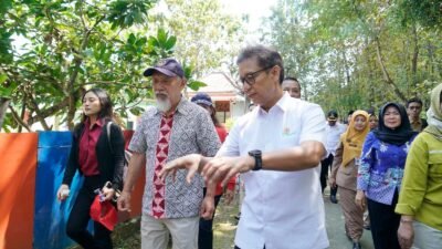 PDKT dengan Kumis Pak Kades’: Inovasi Sampang Perangi Kusta hingga ke Desa
