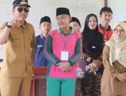 Sidak Hari Kedua Tahun Ajaran Baru, Parosil Beri Motivasi Siswa dan Guru