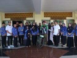 Wabup Pringsewu Hadiri Pelepasan Pemuda Pringsewu yang Akan Bersepeda ke Mekkah untuk Tunaikan Ibadah Haji.
