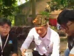 Mahasiswa UIN dan Unila Kolaborasi di Sukarame 2, Edukasi Lingkungan dan Buat Biopori.