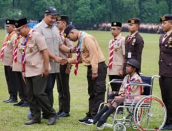 Upacara Hari Pramuka ke-64 Sekaligus Buka Perkemahan Pramuka Berkebutuhan Khusus 2025, Menpora Dito: Pramuka untuk Semua!