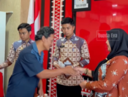 Wujud Kepedulian, Walikota Bandar Lampung Eva Dwiana Berikan Bantuan Bencana dan Pengobatan